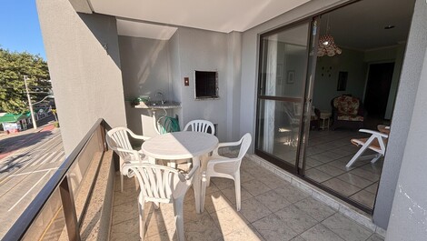 APTO 2 QUARTOS E VISTA MAR EM BOMBAS