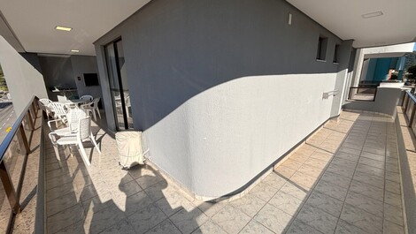 APTO 2 QUARTOS E VISTA MAR EM BOMBAS