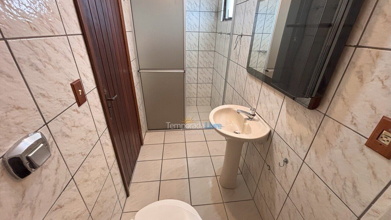 Apartamento para aluguel de temporada em Bombinhas (Praia de Bombas)