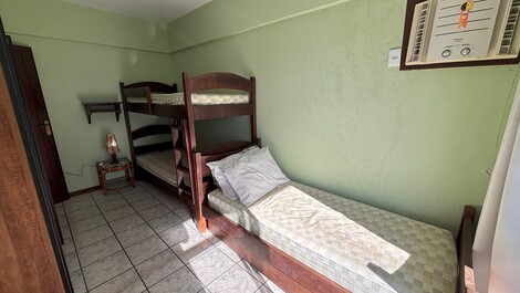 APTO 2 QUARTOS E VISTA MAR EM BOMBAS