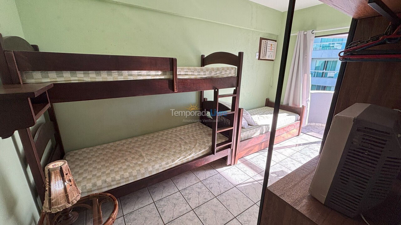 Apartamento para aluguel de temporada em Bombinhas (Praia de Bombas)