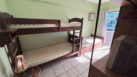 APTO 2 QUARTOS E VISTA MAR EM BOMBAS