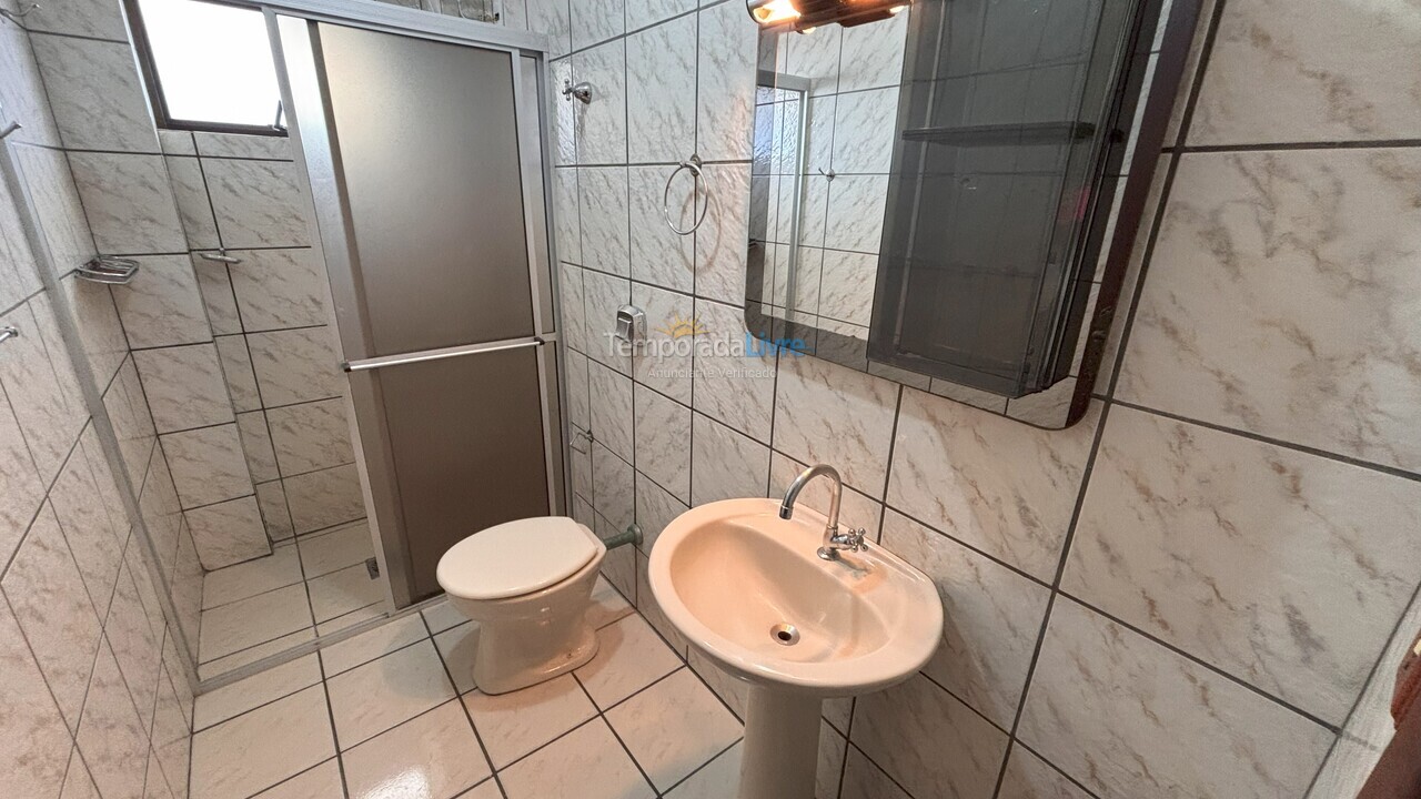 Apartamento para aluguel de temporada em Bombinhas (Praia de Bombas)