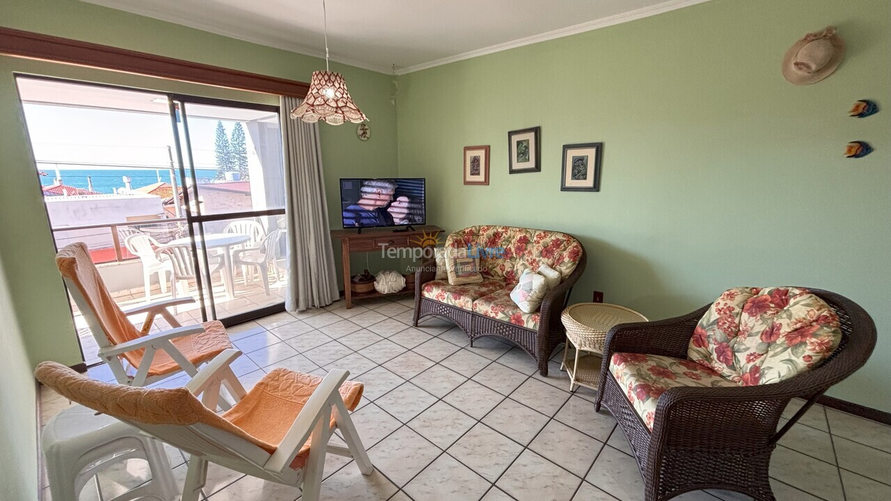 Apartamento para aluguel de temporada em Bombinhas (Praia de Bombas)