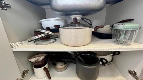 Penthouse on the Sea Block in Meia Praia with 3 suites