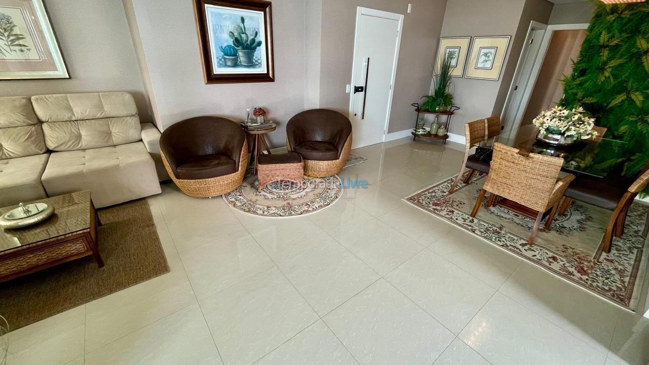 Apartment for vacation rental in Itapema (Meia Praia)