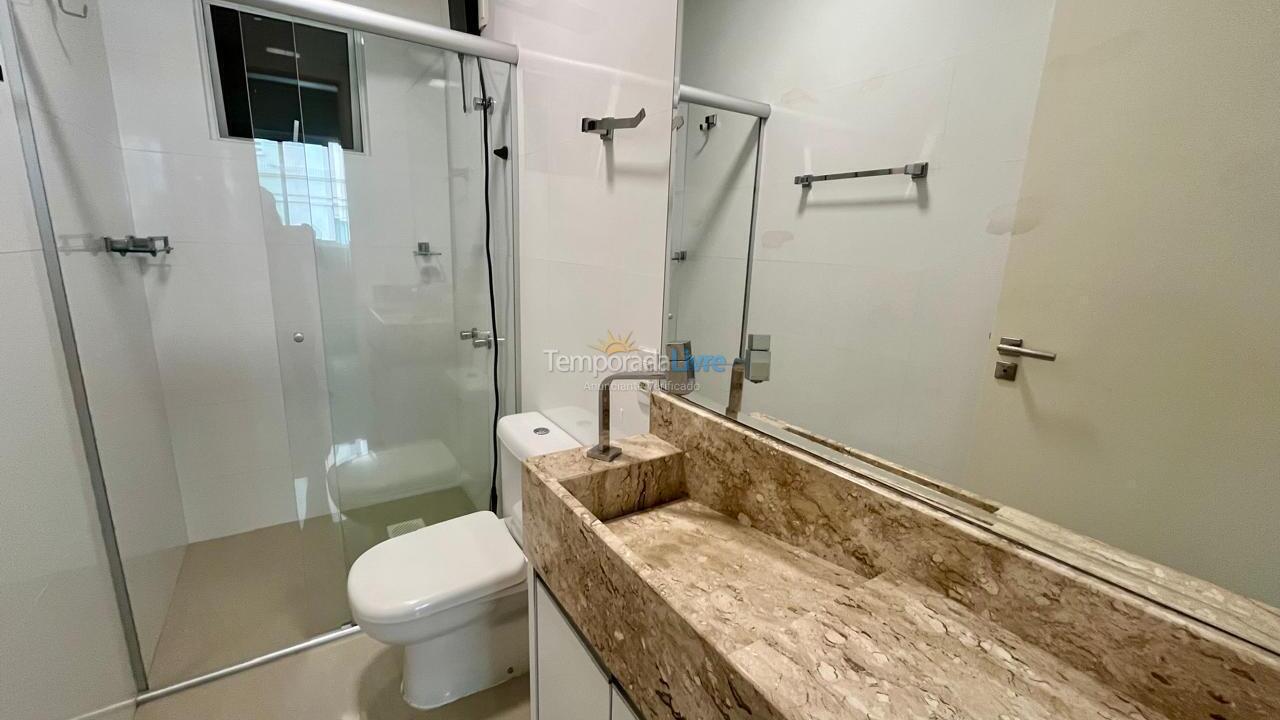 Apartment for vacation rental in Itapema (Meia Praia)