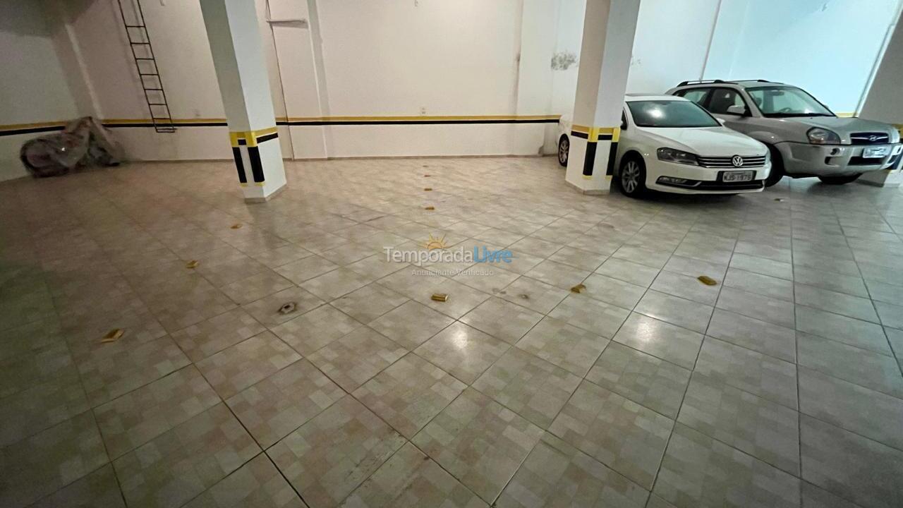 Apartment for vacation rental in Itapema (Meia Praia)