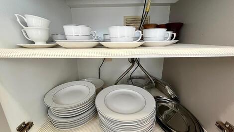 Penthouse on the Sea Block in Meia Praia with 3 suites