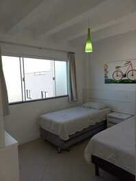 Beautiful Beachfront Penthouse with Jacuzzi