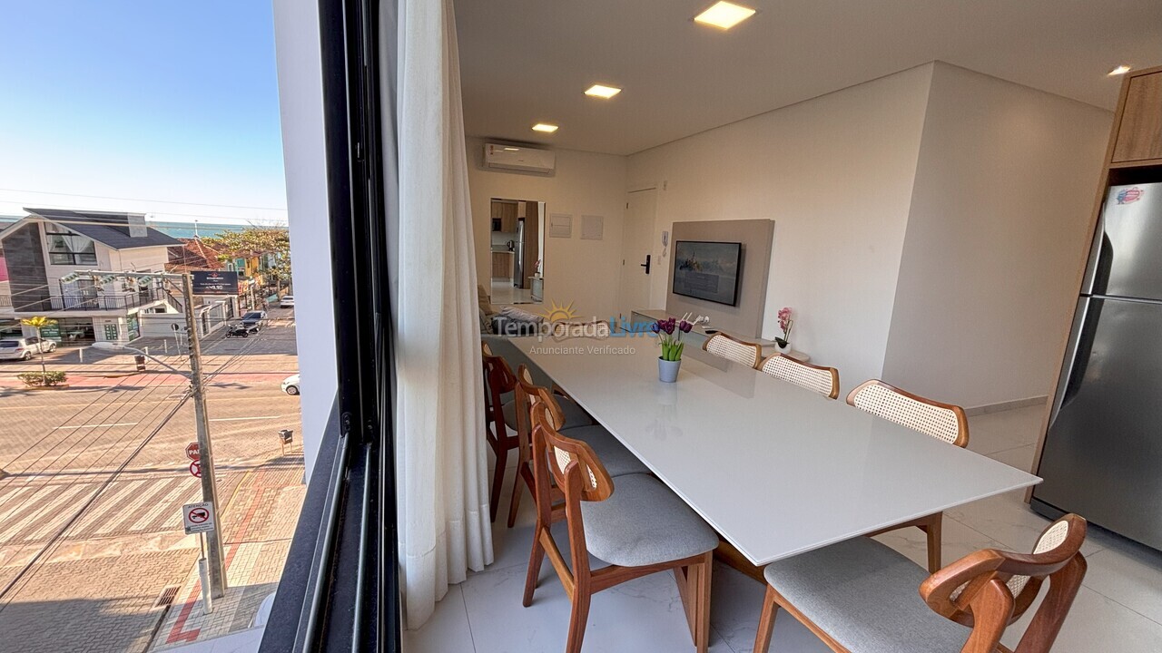 Apartamento para alquiler de vacaciones em Bombinhas (Praia de Bombas)