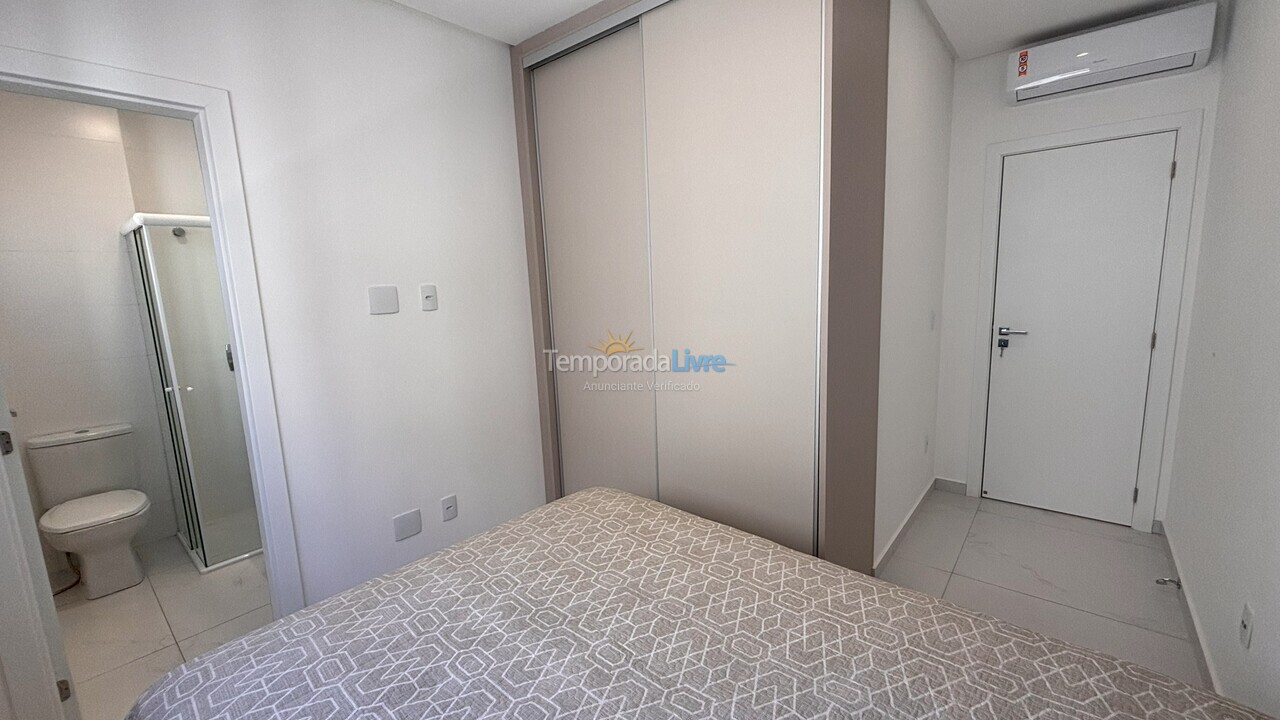 Apartamento para alquiler de vacaciones em Bombinhas (Praia de Bombas)