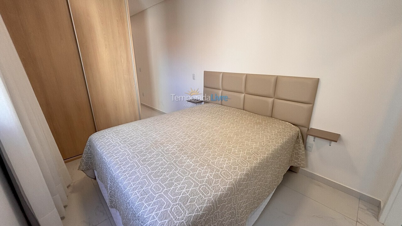 Apartamento para alquiler de vacaciones em Bombinhas (Praia de Bombas)