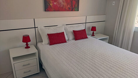 Apartamento 1 dormitório pé na areia, com vista ao mar!