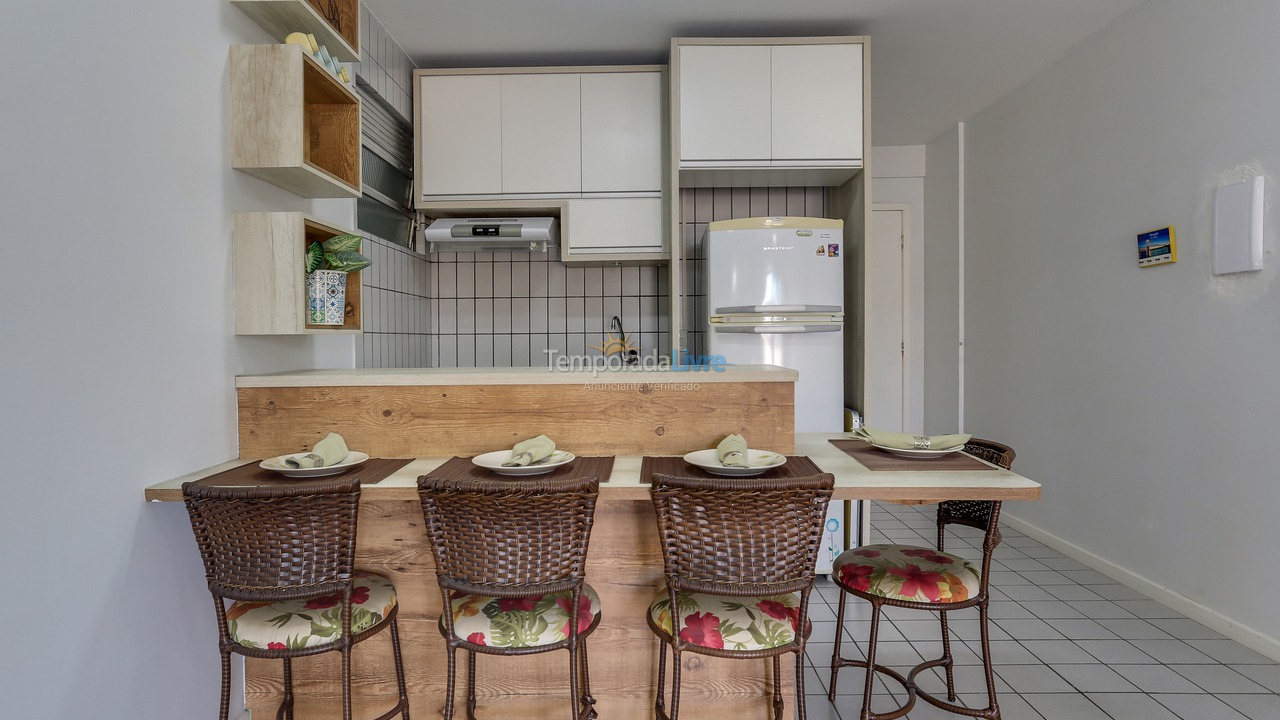 Apartamento para aluguel de temporada em Florianopolis (Canasvieiras)