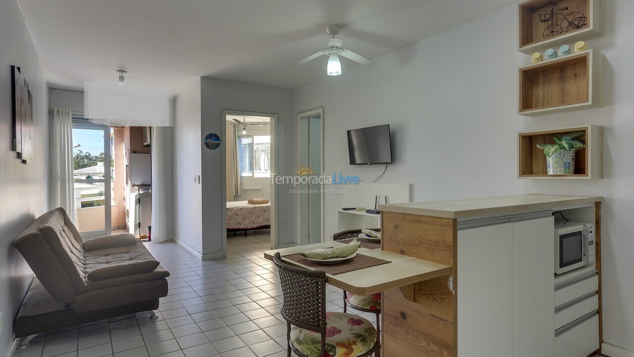 Apartamento para aluguel de temporada em Florianopolis (Canasvieiras)