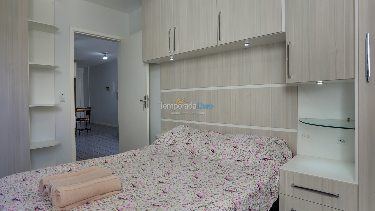 Apartamento para aluguel de temporada em Florianopolis (Canasvieiras)