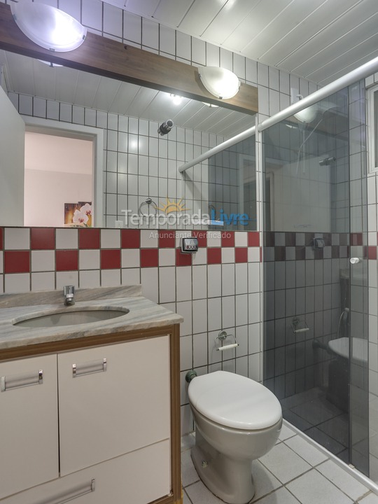 Apartamento para aluguel de temporada em Florianopolis (Canasvieiras)
