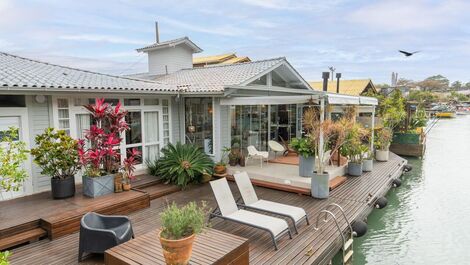 Casa de ensueño FRENTE AL MAR - ALQUILER DE TEMPORADA