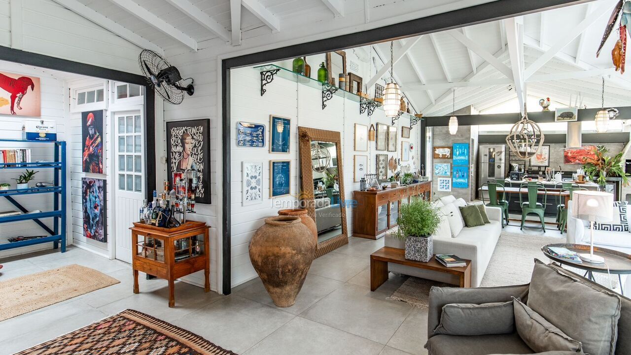 Casa para alquiler de vacaciones em Florianópolis (Barra da Lagoa)