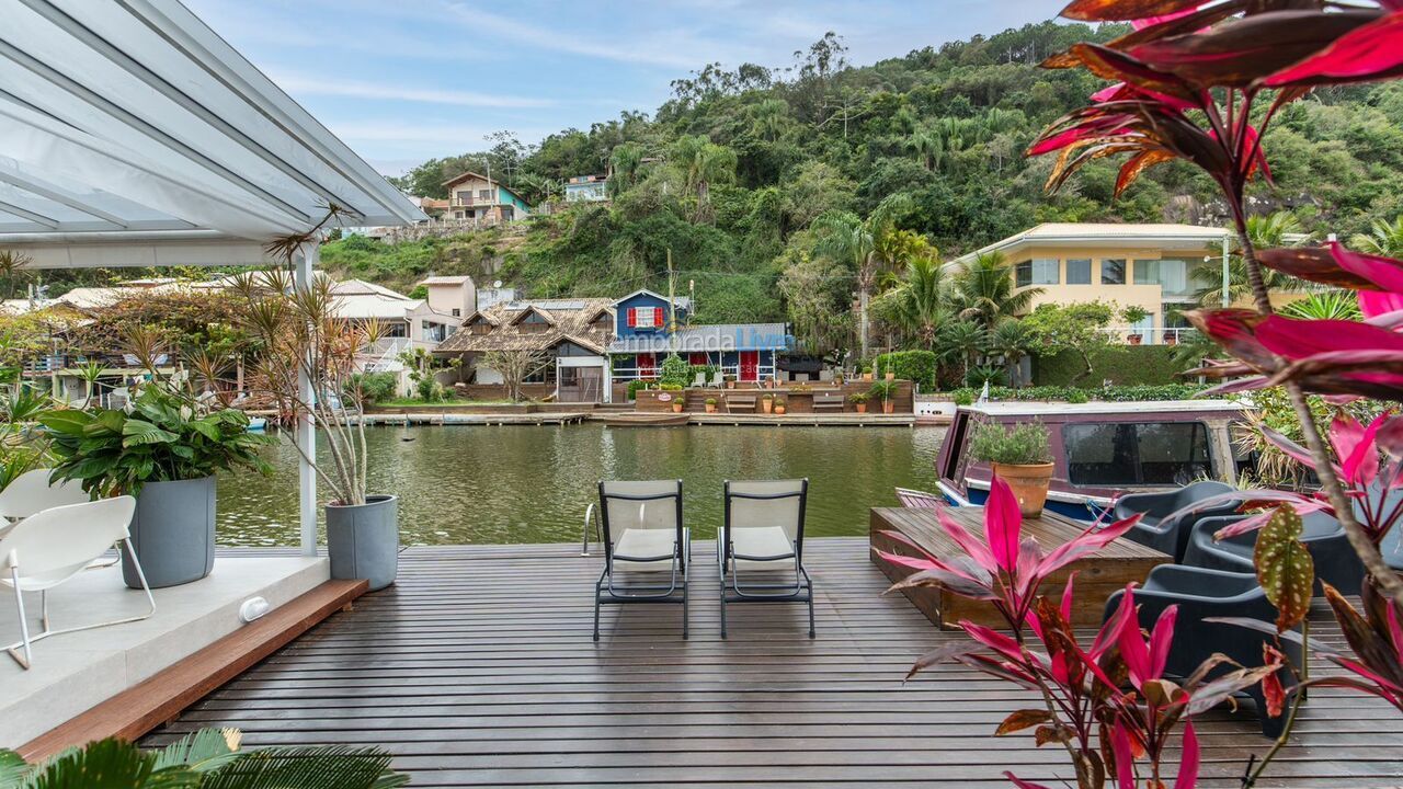 Casa para alquiler de vacaciones em Florianópolis (Barra da Lagoa)