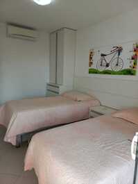 ¡Comodidad y conveniencia! Hermoso apartamento frente al mar