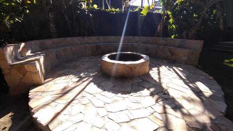 Cozy house with pool, wifi and Gourmet Space with barbecue in front of the sea