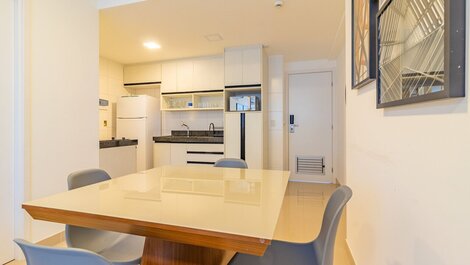 Beach Class Boa Viagem #2401 - Apartment by Carpediem