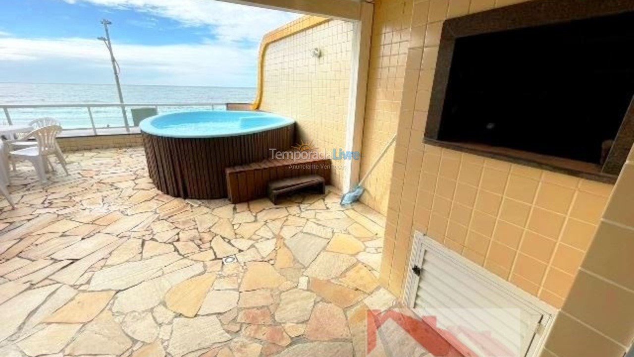 Apartamento para aluguel de temporada em Bombinhas (Praia de Bombas)