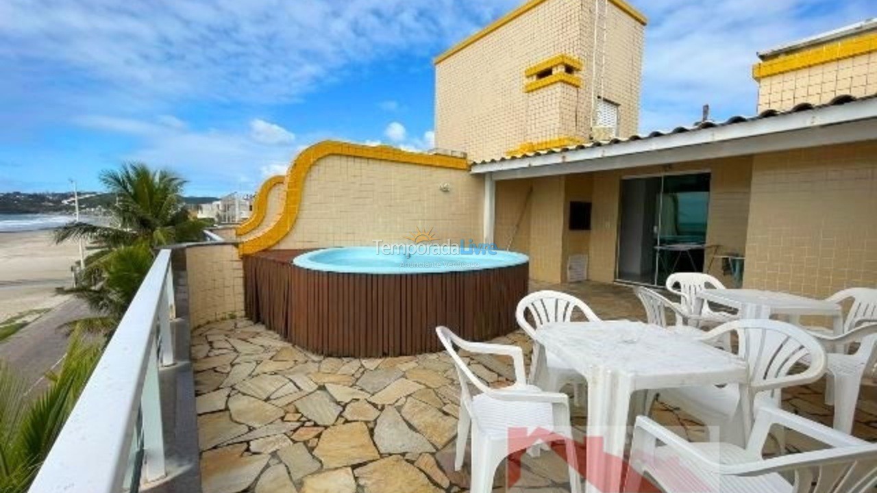 Apartamento para aluguel de temporada em Bombinhas (Praia de Bombas)