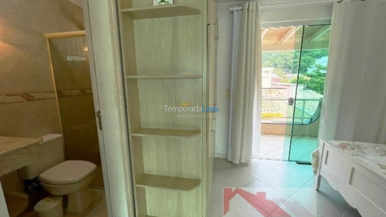 Apartamento para aluguel de temporada em Bombinhas (Praia de Bombas)