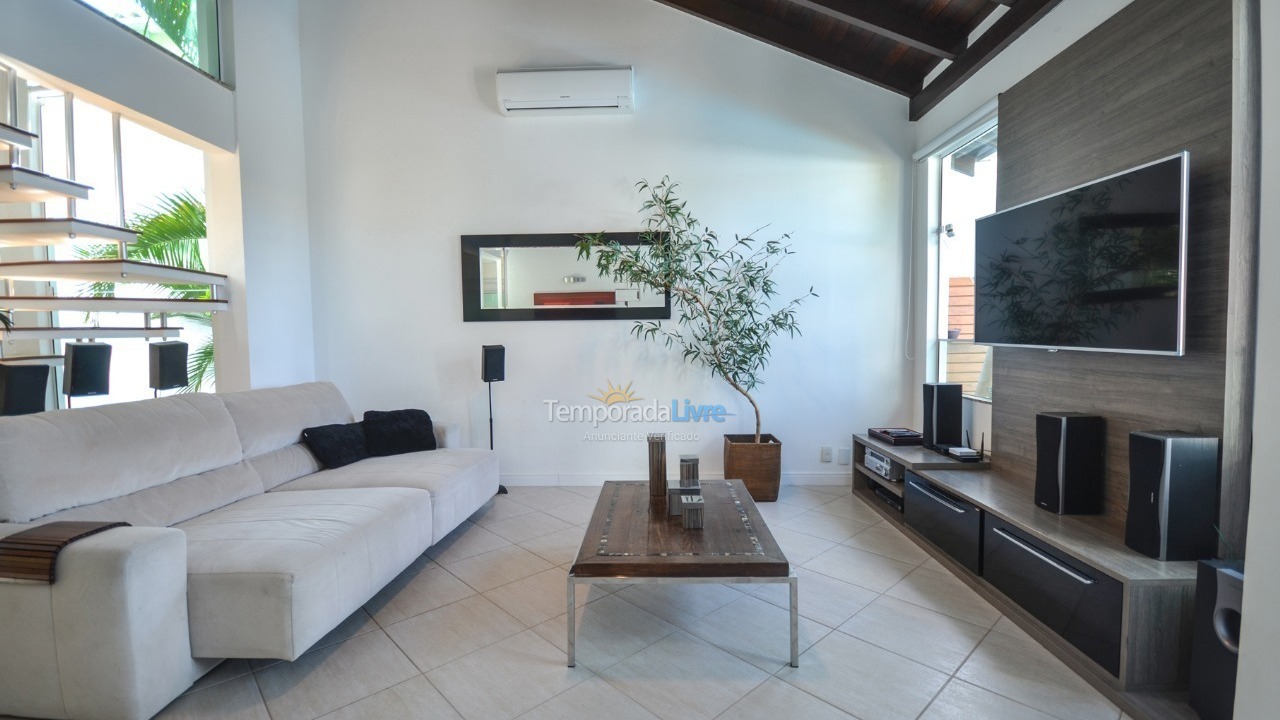 House for vacation rental in Bombinhas (Mariscal)