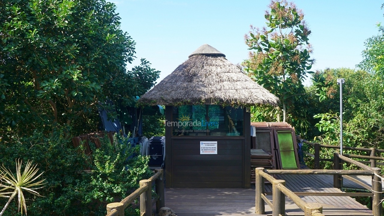 Apartment for vacation rental in Florianópolis (Praia do Santinho)