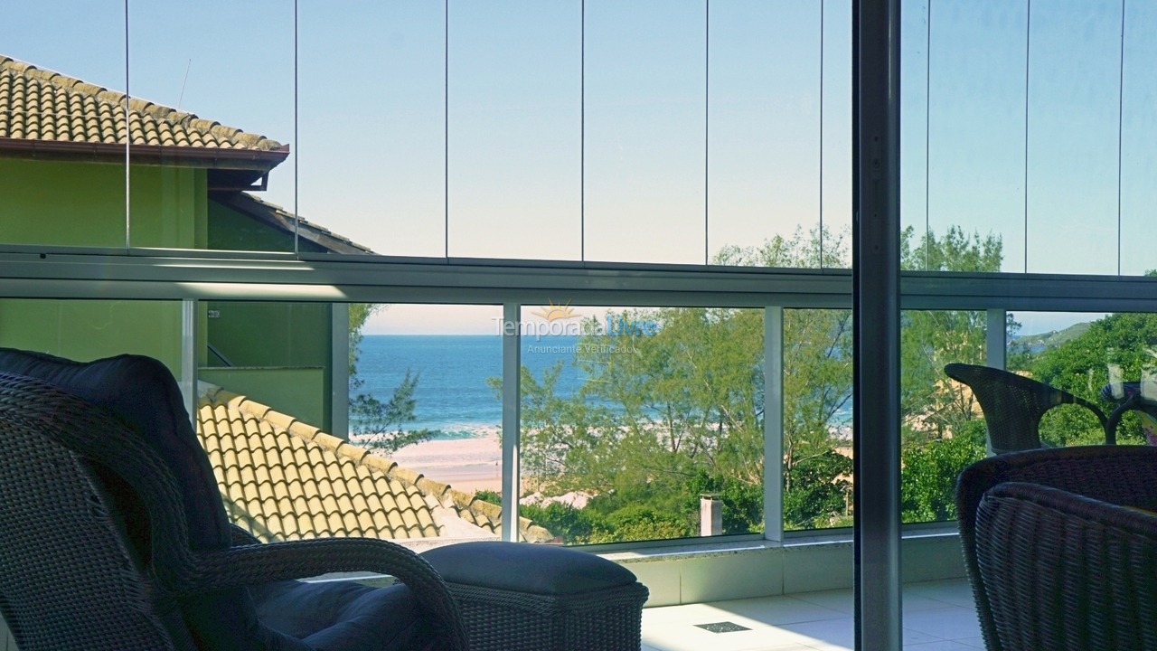 Apartment for vacation rental in Florianópolis (Praia do Santinho)