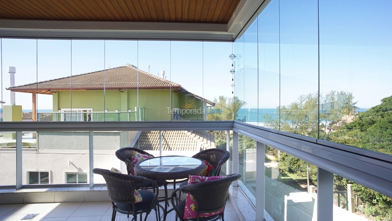 Apartment for vacation rental in Florianópolis (Praia do Santinho)