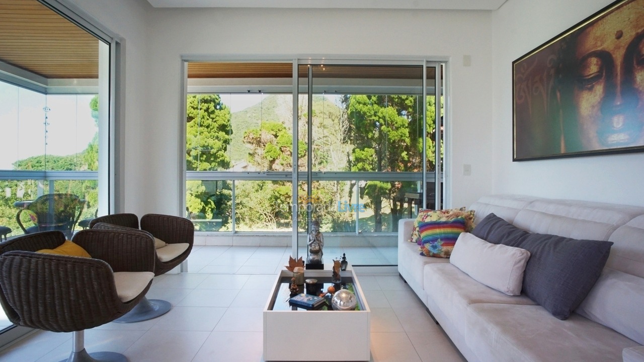 Apartment for vacation rental in Florianópolis (Praia do Santinho)