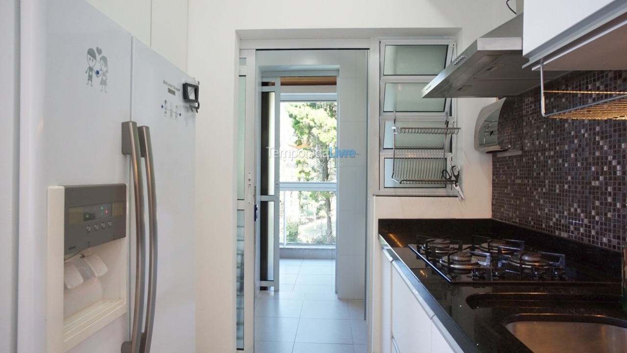 Apartment for vacation rental in Florianópolis (Praia do Santinho)