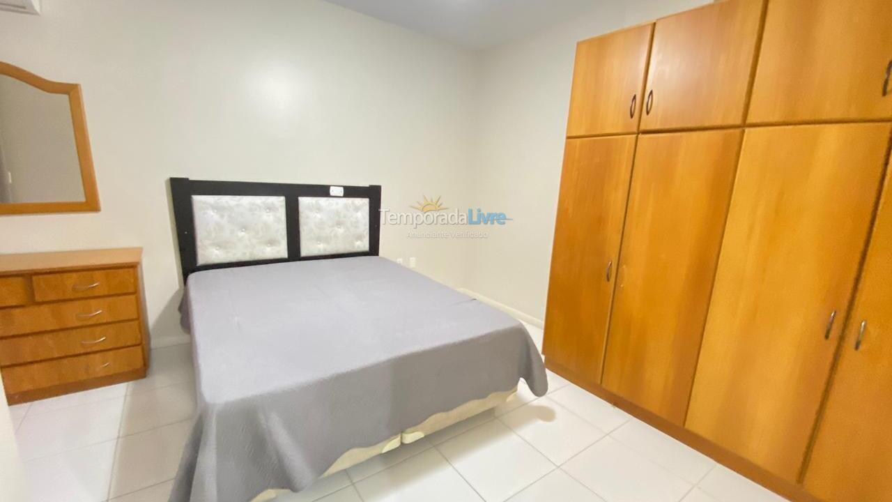 Apartamento para aluguel de temporada em Bombinhas (Praia de Bombas)