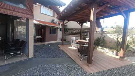 Casa para alquilar en Bombinhas - Morrinhos