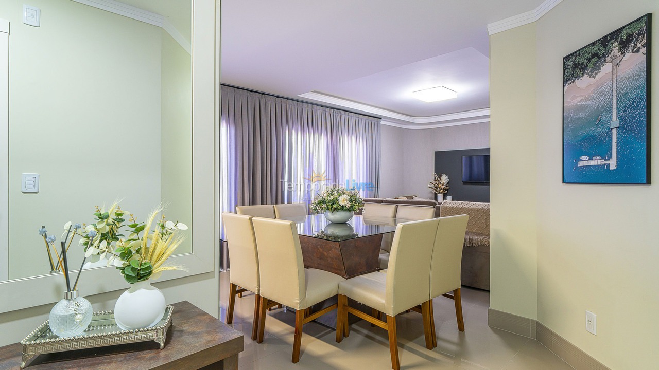 Apartment for vacation rental in Bombinhas (Praia de Quatro Ilhas)