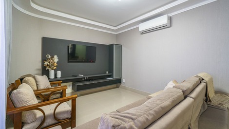 Apartment 150 meters from the sea in Bombas