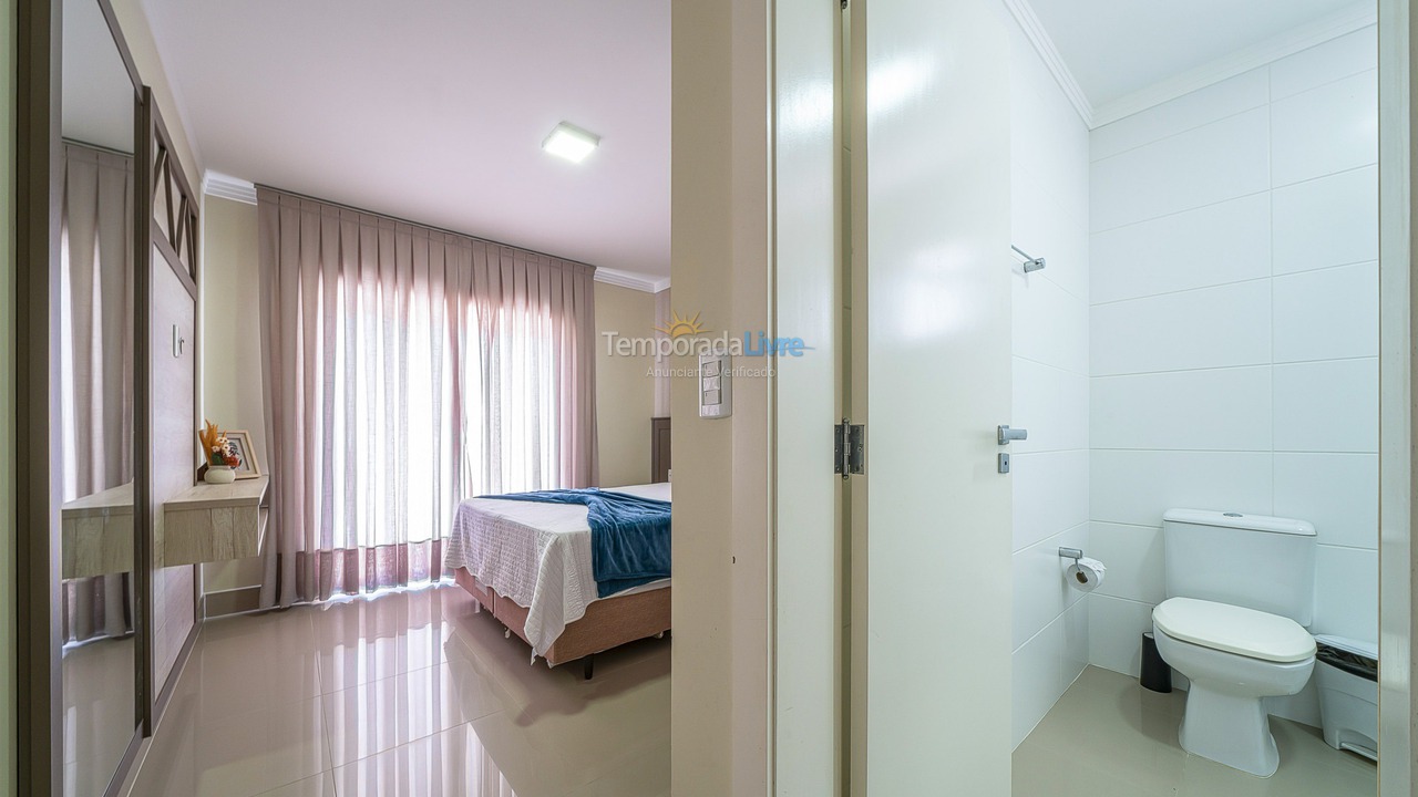 Apartment for vacation rental in Bombinhas (Praia de Quatro Ilhas)