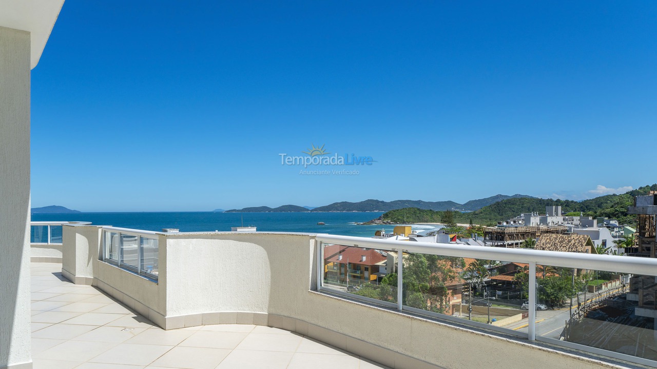 Apartment for vacation rental in Bombinhas (Praia de Quatro Ilhas)