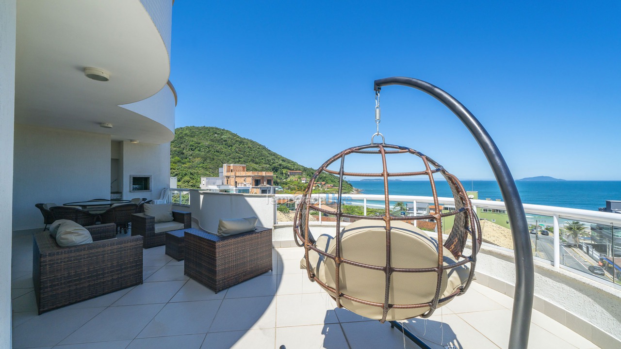 Apartment for vacation rental in Bombinhas (Praia de Quatro Ilhas)