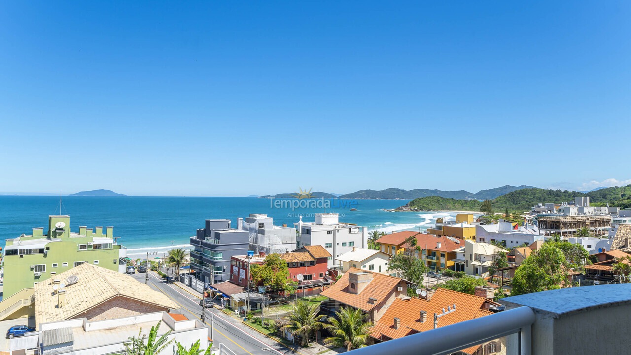 Apartment for vacation rental in Bombinhas (Praia de Quatro Ilhas)