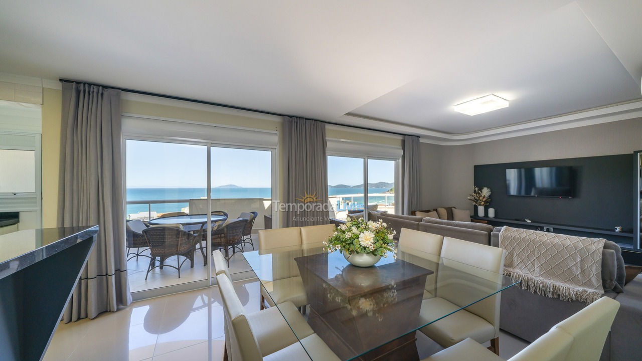 Apartment for vacation rental in Bombinhas (Praia de Quatro Ilhas)