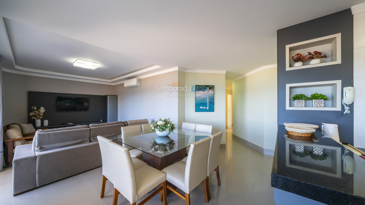 Apartment for vacation rental in Bombinhas (Praia de Quatro Ilhas)