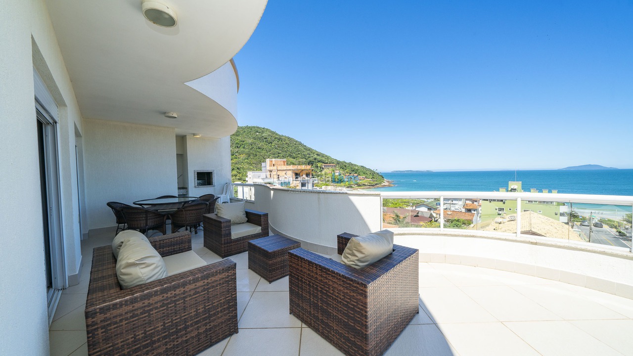 Apartment for vacation rental in Bombinhas (Praia de Quatro Ilhas)