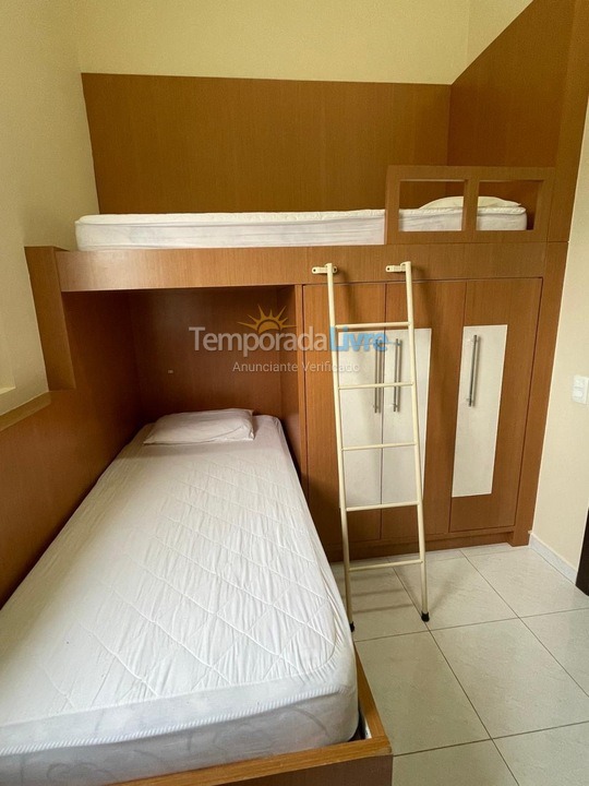 Casa para alquiler de vacaciones em Bombinhas (Praia de Bombas)