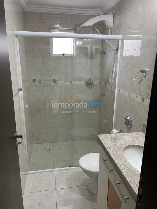 Casa para alquiler de vacaciones em Bombinhas (Praia de Bombas)